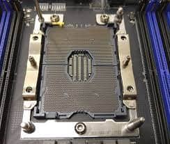 سوکت LGA 3647 برای سی پی یو سرور اینل CPU Intel Xeon Gold 6248