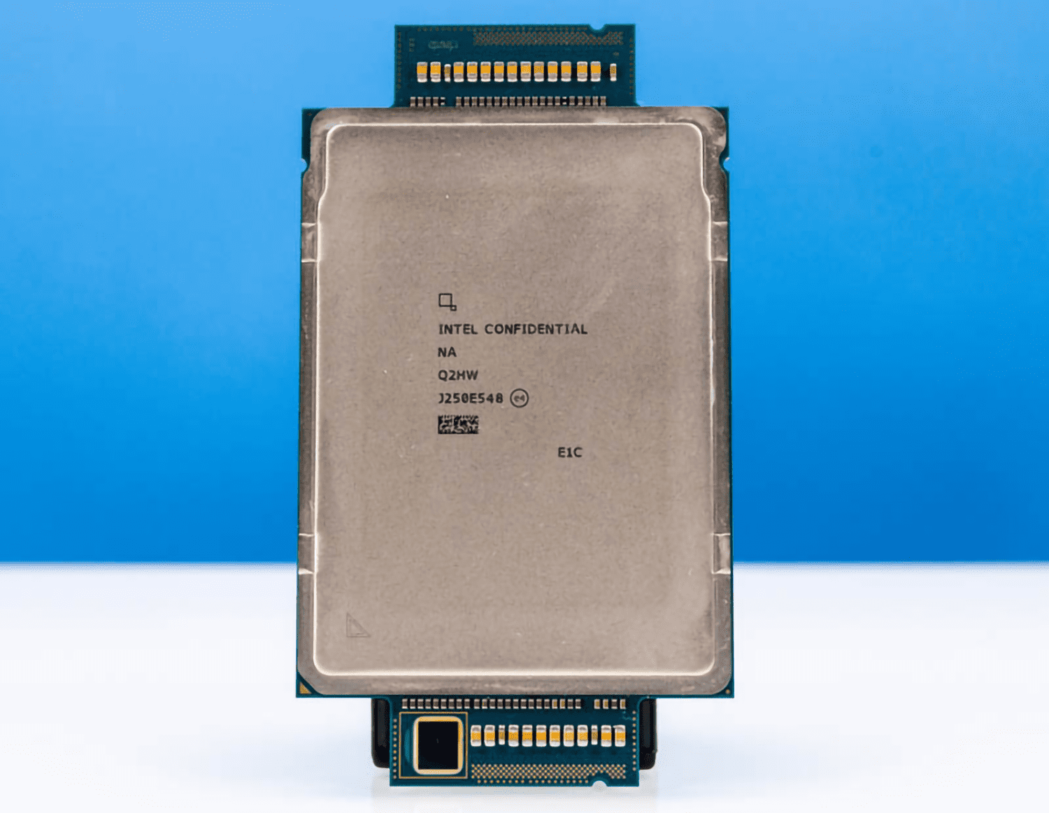 پردازنده Intel Xeon MAX 9480